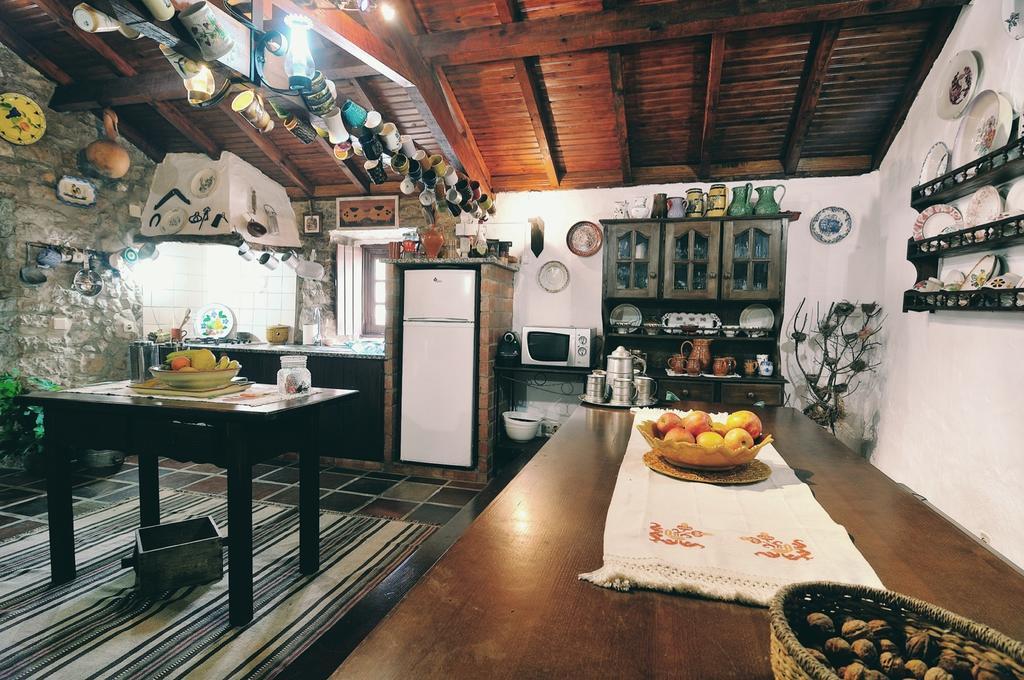 فيلا Casa Do Professor Casais dos Monizes الغرفة الصورة